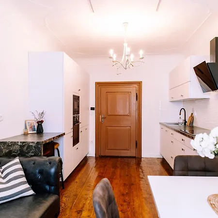 Cozy Flat In Center Apartment Maribor Exterior photo